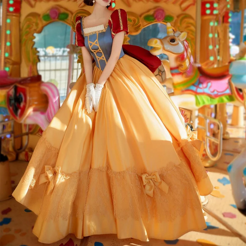 Halloween costume Snow White cosplay costume Show dress on the Run Heavy drape adult dress
Halloween costume Snow White cosplay costume Show dress on the Run Heavy drape adult dress