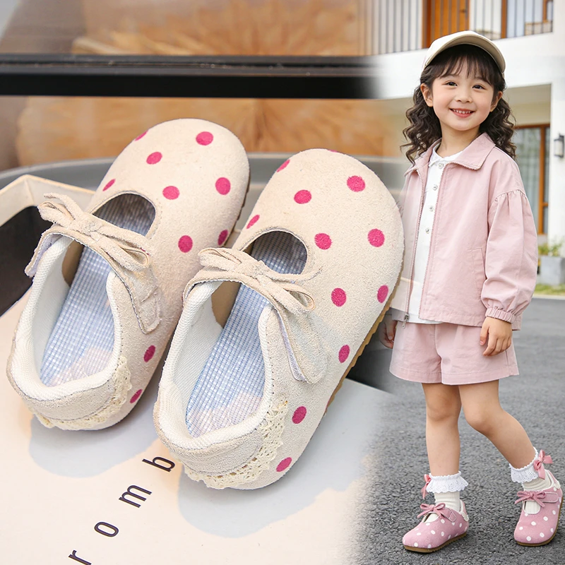 Polka Dot Kids Mary Jane Shoes with Bow & Lace Trim Soft Sole Non-slip Comfortable Casual Shoes for Girls Daily Wear
Polka Dot Kids Mary Jane Shoes with Bow & Lace Trim Soft Sole Non-slip Comfortable Casual Shoes for Girls Daily Wear