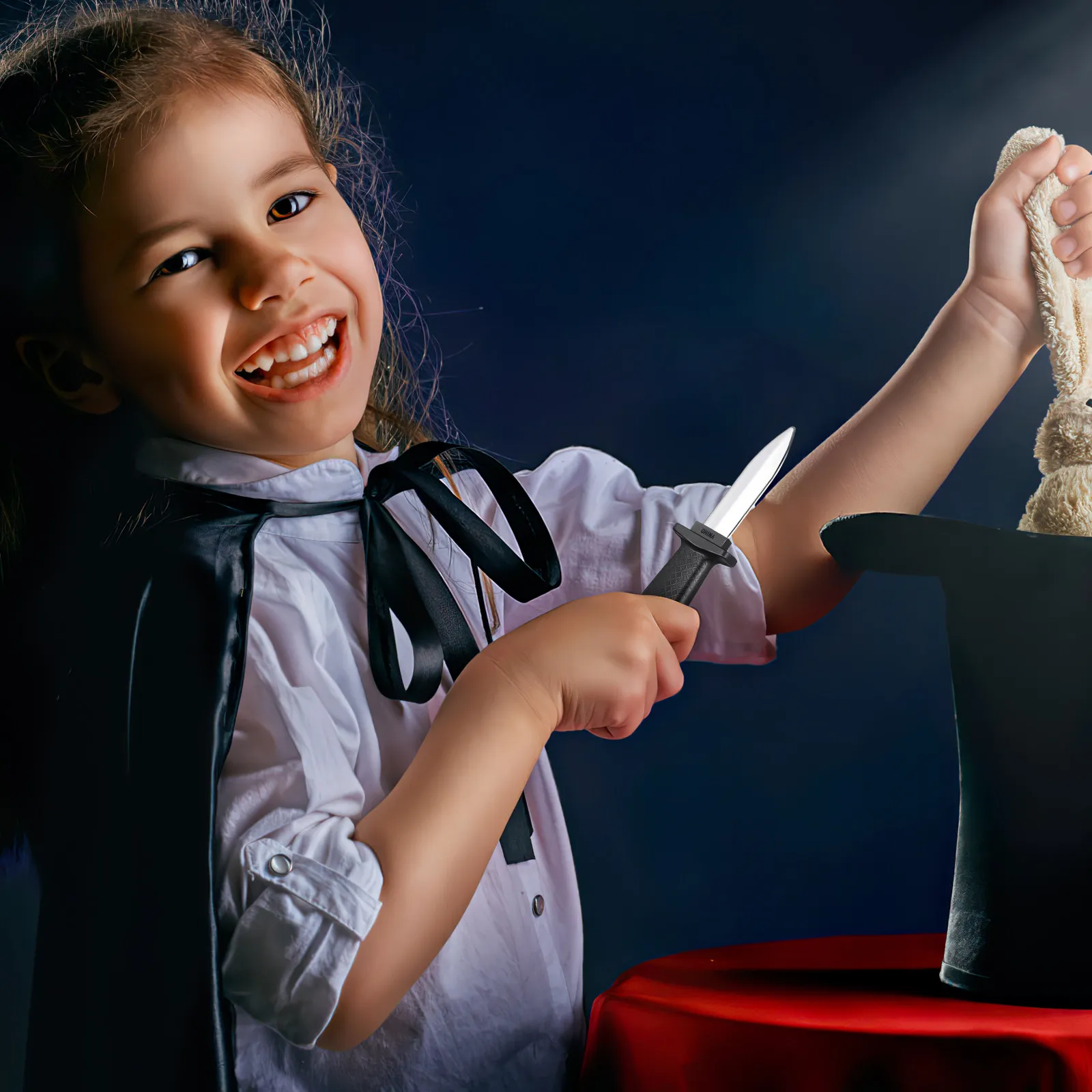 2Pcs Plastic Fake Retractable Knife Disappearing Trick Prop Ideal for Halloween Costume Fancy Dress Theater School Play Prank
2Pcs Plastic Fake Retractable Knife Disappearing Trick Prop Ideal for Halloween Costume Fancy Dress Theater School Play Prank