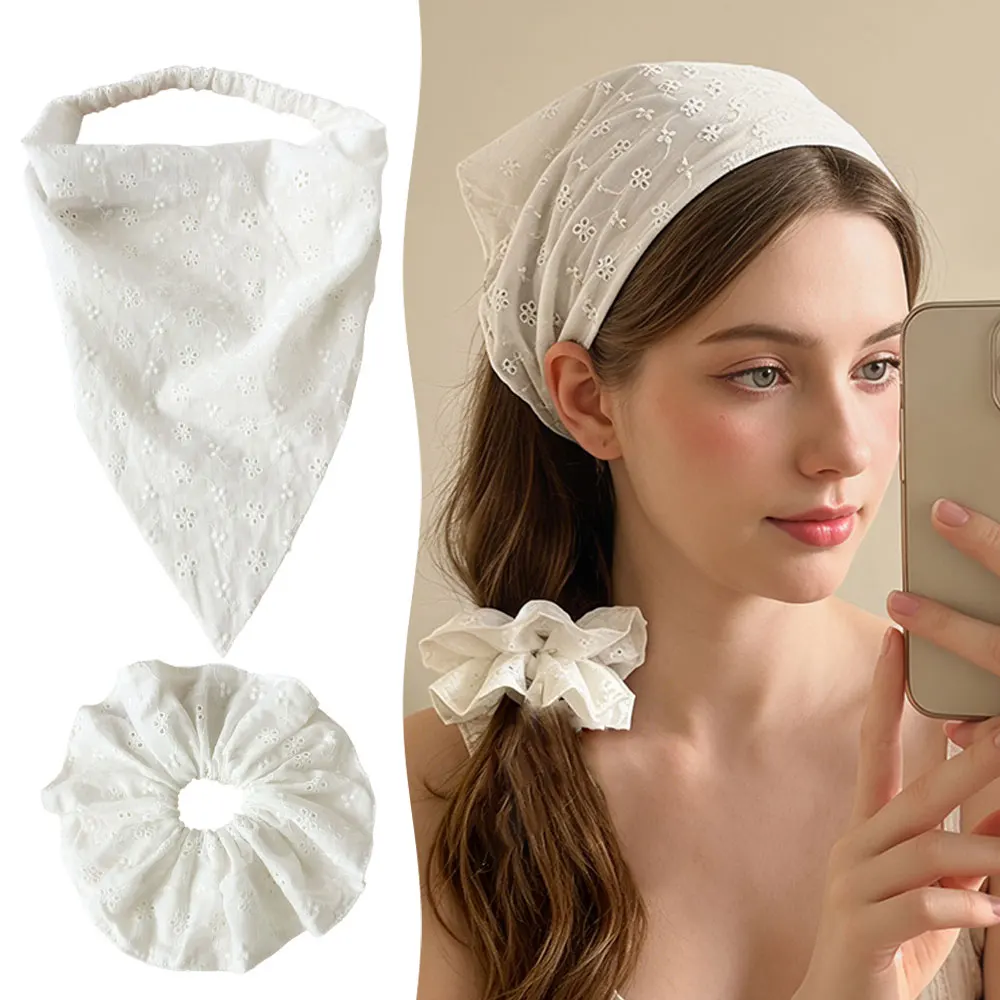 New Fashion Lace Hollow Floral Triangle Headscarf Women Handmade Lace Head Wrap Summer Sweet Hair Scarf Ladies' Hair Accessories
New Fashion Lace Hollow Floral Triangle Headscarf Women Handmade Lace Head Wrap Summer Sweet Hair Scarf Ladies' Hair Accessories