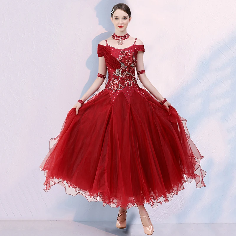 Ballroom Dance Dress Women New National Standard High-end Custom Waltz Performance Clothes Big Swing Modern Wear Costumes
Ballroom Dance Dress Women New National Standard High-end Custom Waltz Performance Clothes Big Swing Modern Wear Costumes