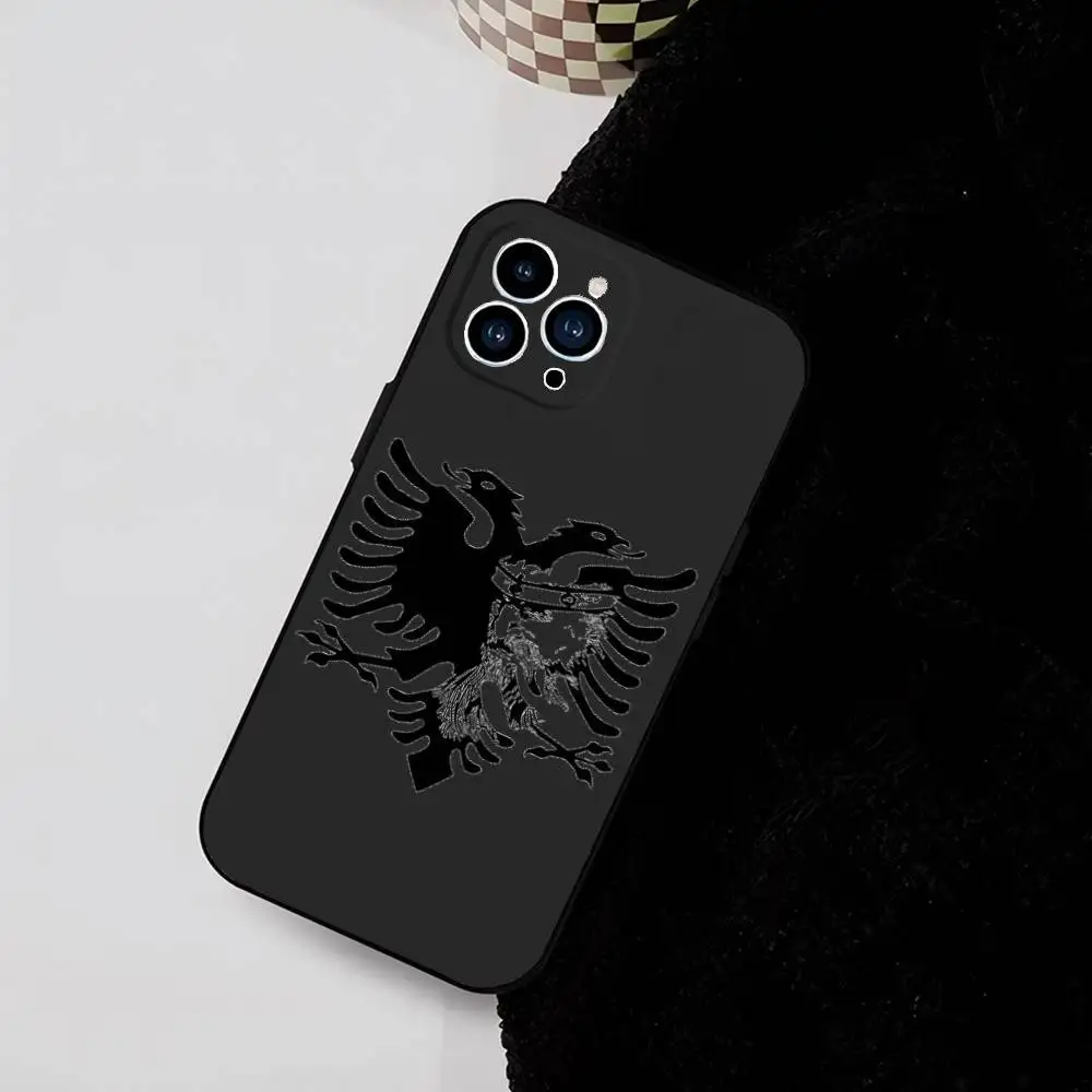 Чехол для телефона с албанским орлом, крутой черный силиконовый мягкий чехол для iPhone 16, 15, 14, 13, 12, 11 X XR Plus Pro Max Plus 
Чехол для телефона с албанским орлом, крутой черный силиконовый мягкий чехол для iPhone 16, 15, 14, 13, 12, 11 X XR Plus Pro Max Plus