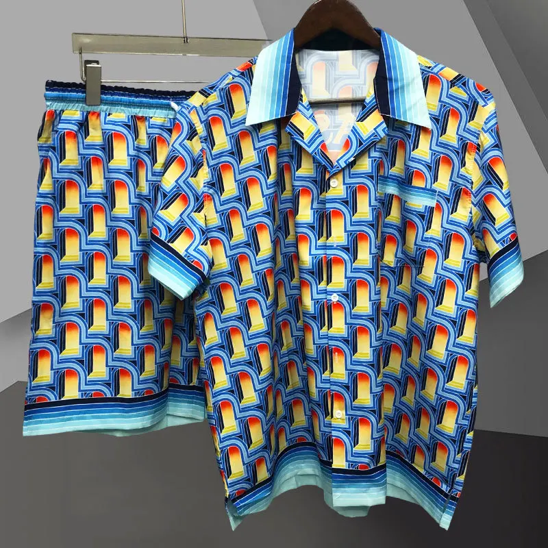 Summer Contrasting Geometric Print Lapel Short Top For Men Casual Set Streetwear Shirt Suit Short-sleeved Shirt Set Homme
Summer Contrasting Geometric Print Lapel Short Top For Men Casual Set Streetwear Shirt Suit Short-sleeved Shirt Set Homme