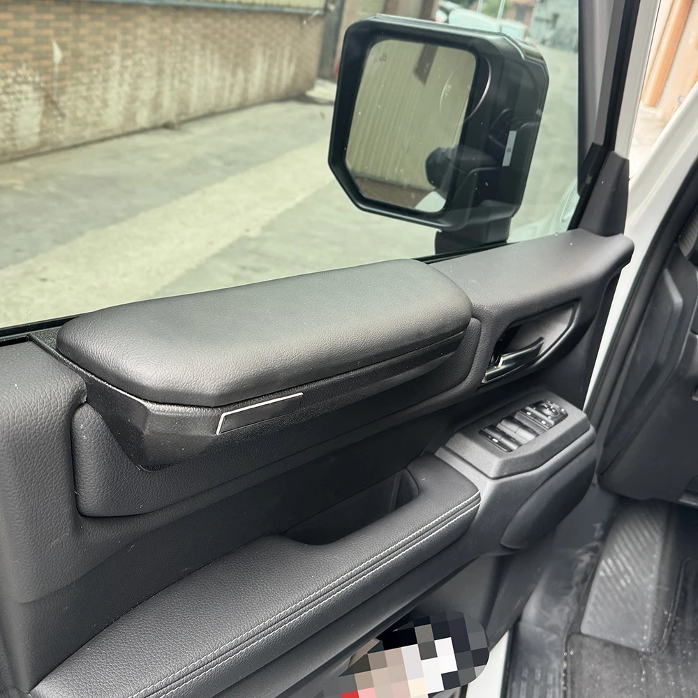 Leather Door Armrest Extension For Toyota Land Cruiser Prado 250 LC250 2025 Accessories
Leather Door Armrest Extension For Toyota Land Cruiser Prado 250 LC250 2025 Accessories