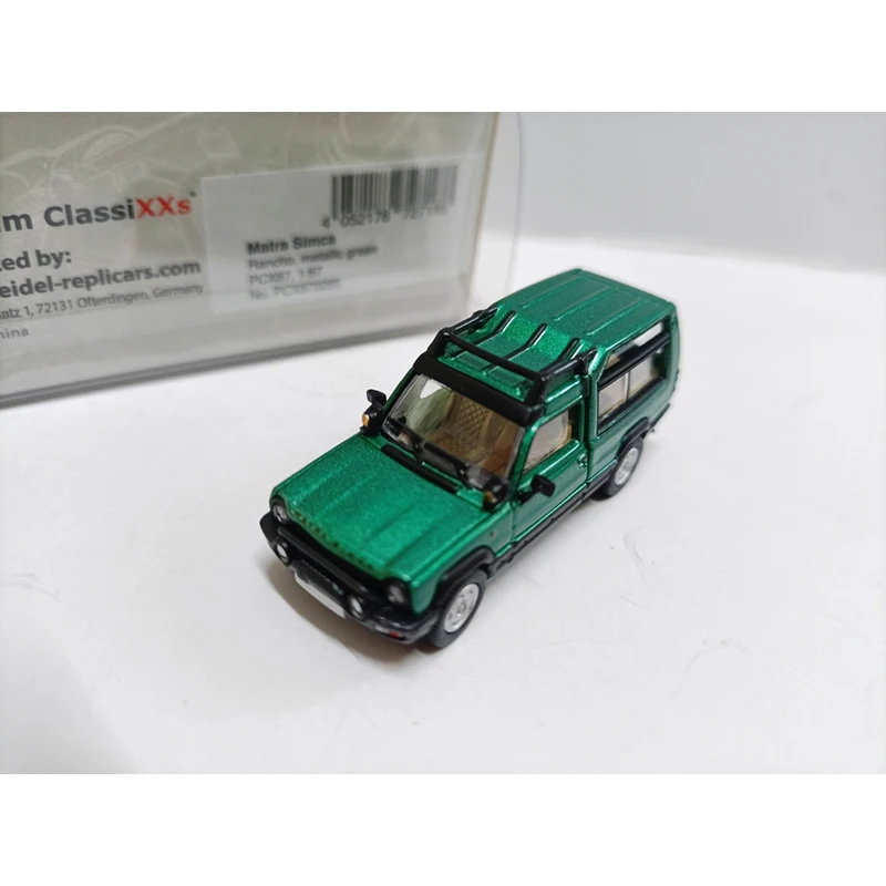 Premium PCX 1: 87 Talbot Matra Rancho Green/Black/Brown Nightlight Version Off-road Model Plastic Car Model Boy Gift Toys
Premium PCX 1: 87 Talbot Matra Rancho Green/Black/Brown Nightlight Version Off-road Model Plastic Car Model Boy Gift Toys