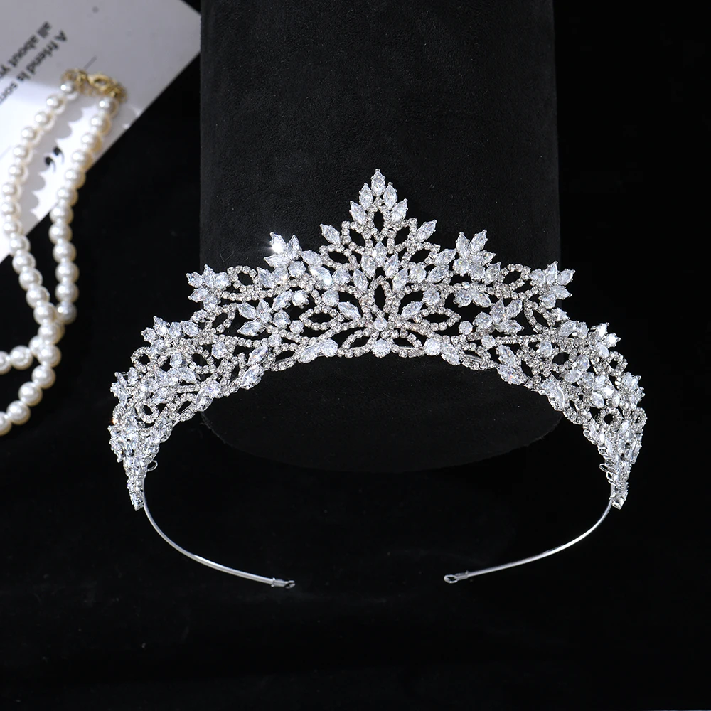 Cubic Zirconia Bridal Tiara Crown For Wedding Hair Accessories CZ Princess Queen Crowns For Women Prom Hair Jewelry Headdress
Cubic Zirconia Bridal Tiara Crown For Wedding Hair Accessories CZ Princess Queen Crowns For Women Prom Hair Jewelry Headdress