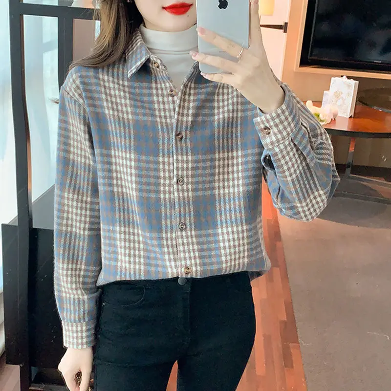 Stylish Lapel Button Spliced Loose Korean Lattice Shirt Female Clothing 2023 Spring New Casual Tops Long Sleeve All-match Blouse
Stylish Lapel Button Spliced Loose Korean Lattice Shirt Female Clothing 2023 Spring New Casual Tops Long Sleeve All-match Blouse