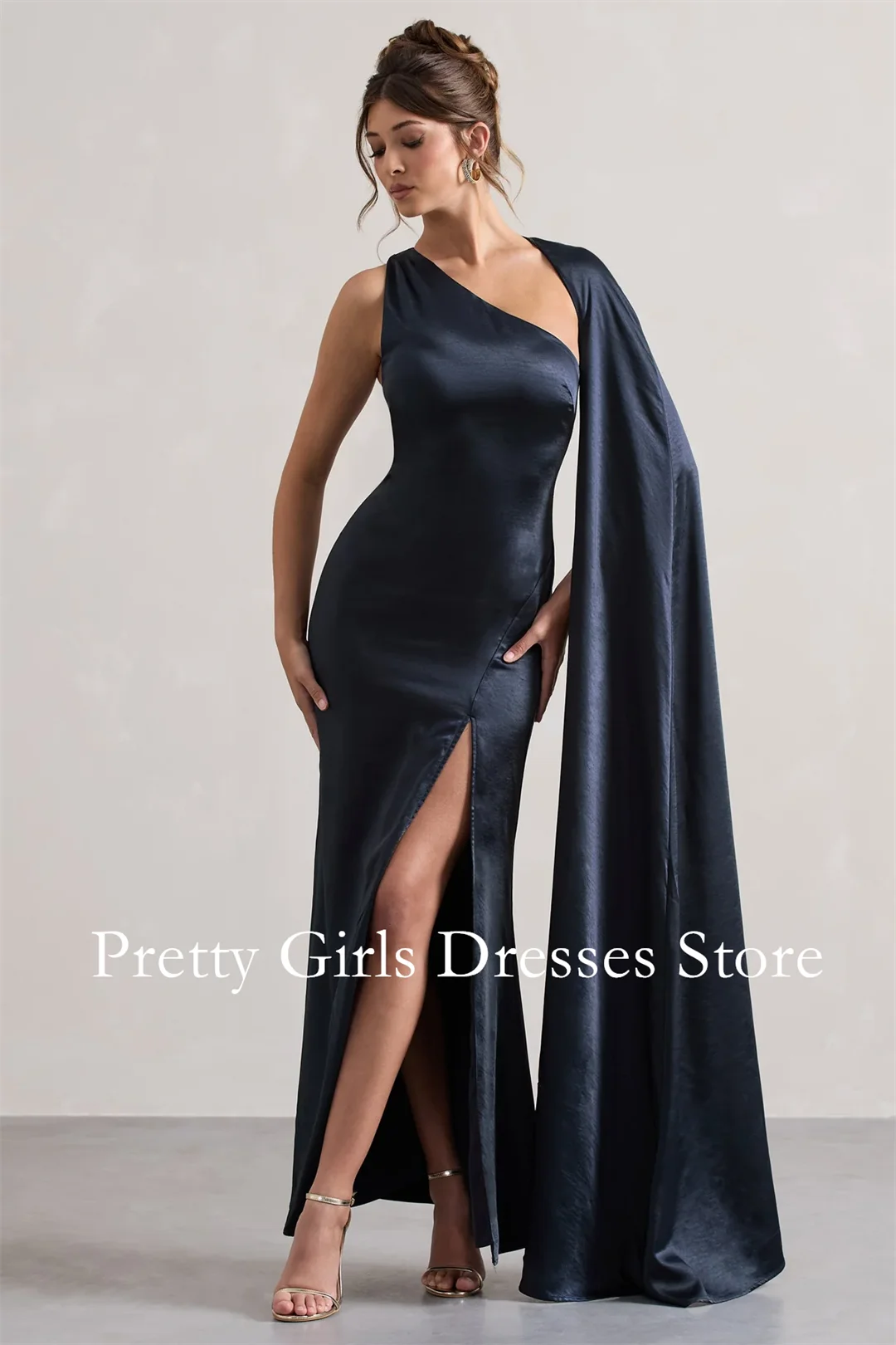 Navy Satin One-Shoulder Cape Sleeve Split Maxi Dress Gown Evening Dresses Customized Party Prom Gowns Formal vestidos de fiesta
Navy Satin One-Shoulder Cape Sleeve Split Maxi Dress Gown Evening Dresses Customized Party Prom Gowns Formal vestidos de fiesta