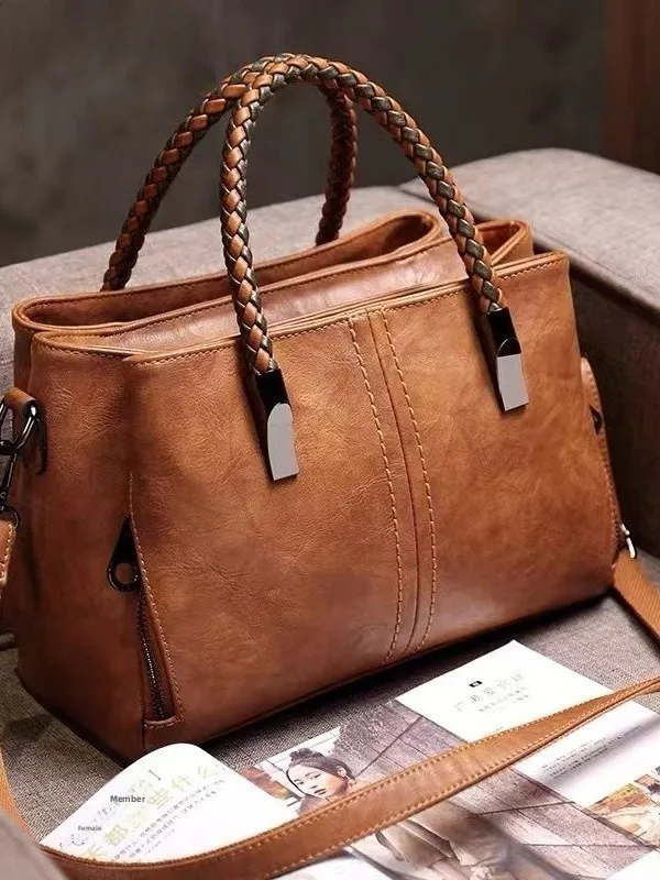 Женская сумка ITSK большой вместимости, новая модная кожаная сумка через плечо 2026 года, женская сумка-кроссбоди, мягкая квадратная сумка в британском стиле
Женская сумка ITSK большой вместимости, новая модная кожаная сумка через плечо 2026 года, женская сумка-кроссбоди, мягкая квадратная сумка в британском стиле