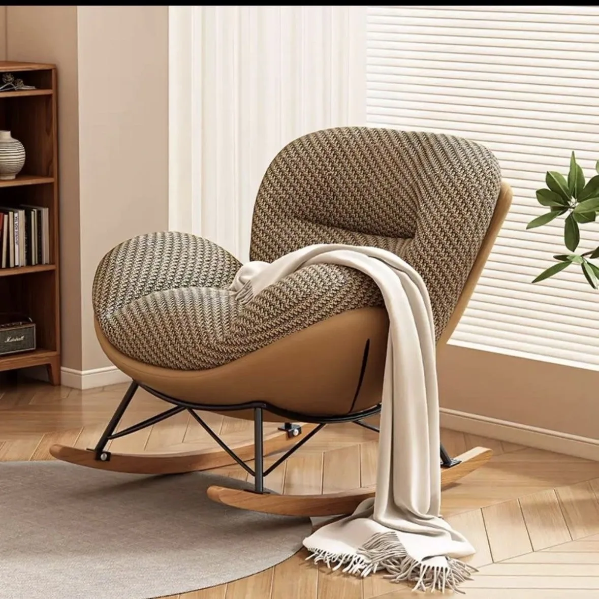 Новый простой дизайн, кресло-качалка для гостиной, спальни, личное кресло-лежак, ленивый диван, домашнее удобное сиденье
Новый простой дизайн, кресло-качалка для гостиной, спальни, личное кресло-лежак, ленивый диван, домашнее удобное сиденье
