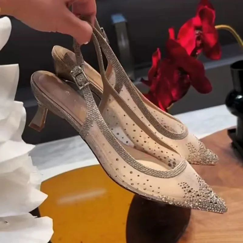 Elegant Diamond Net Pointed Toe Sandals Women's 2026 New Style Versatile Thick Low Heel Backless Sandals Fashionable Commute
Elegant Diamond Net Pointed Toe Sandals Women's 2026 New Style Versatile Thick Low Heel Backless Sandals Fashionable Commute