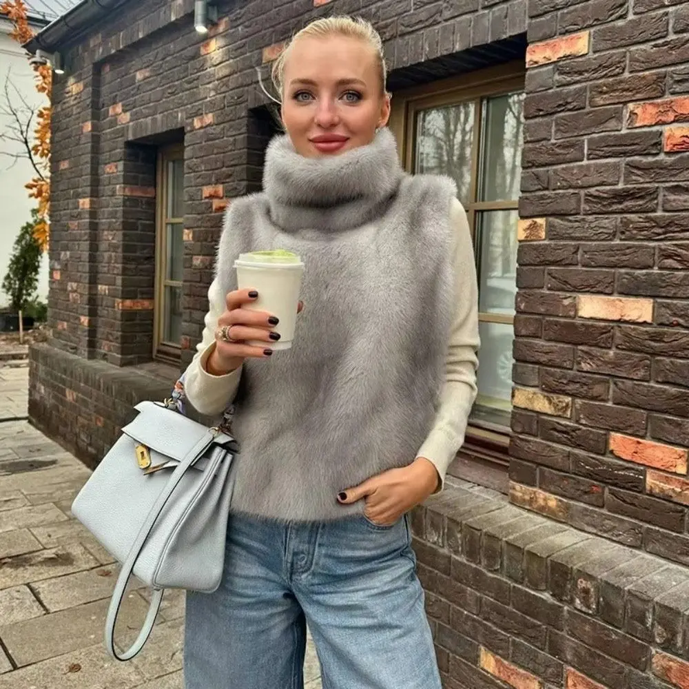 New Eco Mink Fur Turtleneck Tank Tops Fluffy High Collar Crop Top Layering Piece Thicken Sable Vest Autumn Winter
New Eco Mink Fur Turtleneck Tank Tops Fluffy High Collar Crop Top Layering Piece Thicken Sable Vest Autumn Winter