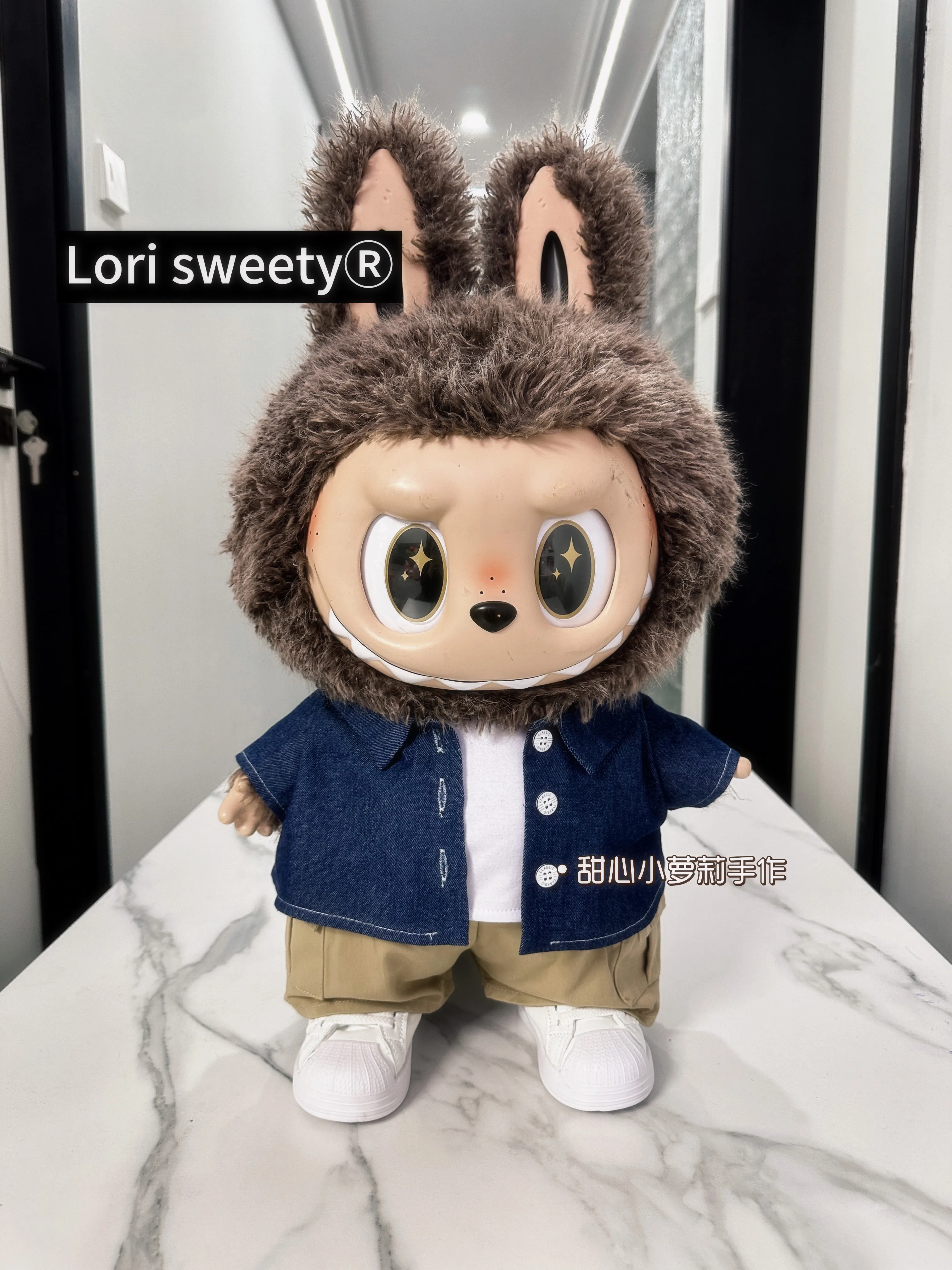 Handcrafted Independent Design 58cm Oversized Collectible Doll Clothes Themed Replacement Outfit Decorative Costume Accessories for Large Size Collectible Art Figures
Handcrafted Independent Design 58cm Oversized Collectible Doll Clothes Themed Replacement Outfit Decorative Costume Accessories for Large Size Collectible Art Figures