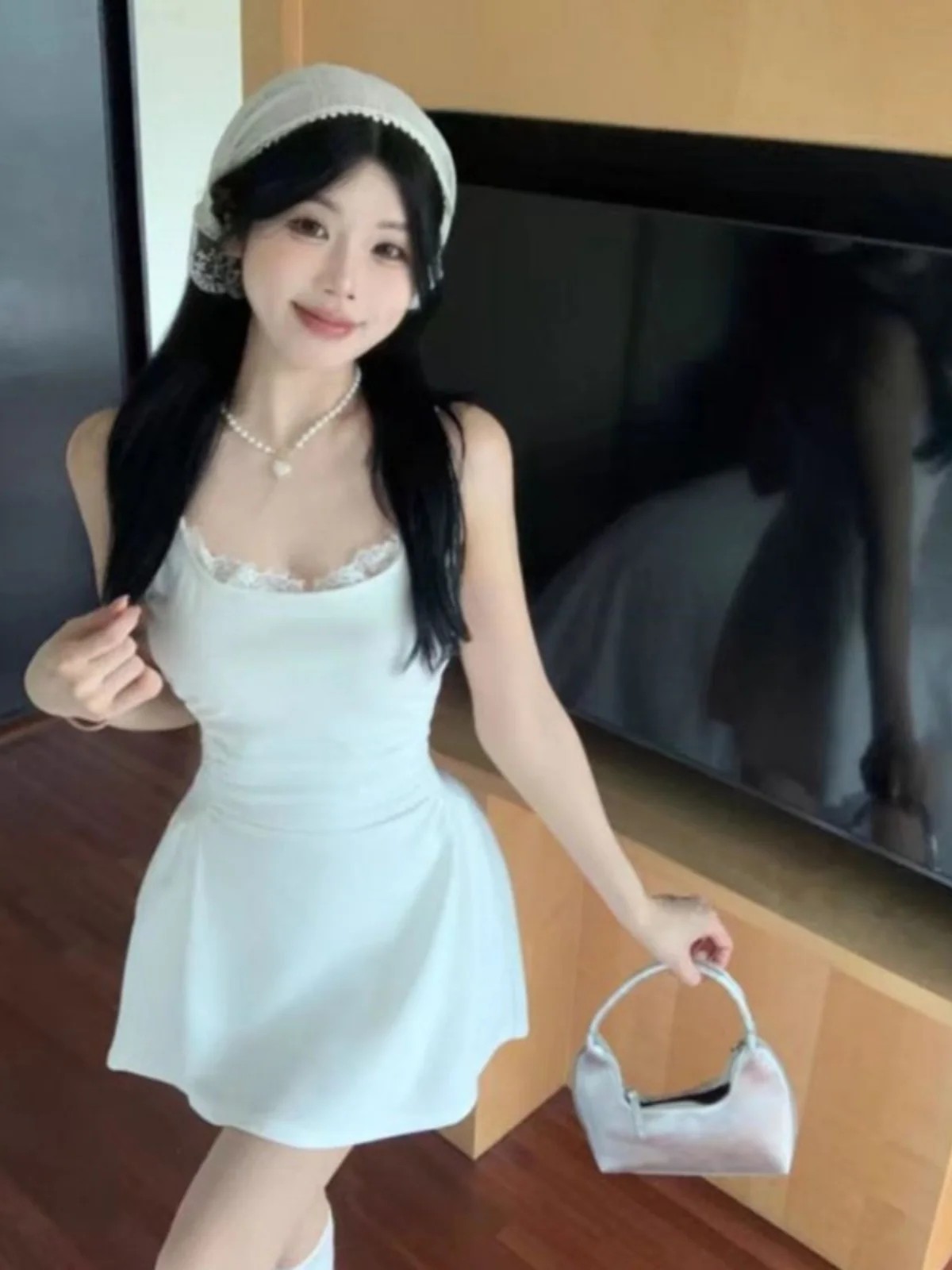Summer Lace Trim Halter Dress Women's Slim Fit Pleated Gentle Wind White Waist Cinch Vest A-Line Short Skirt Korean Style Hig...
Summer Lace Trim Halter Dress Women's Slim Fit Pleated Gentle Wind White Waist Cinch Vest A-Line Short Skirt Korean Style Hig...