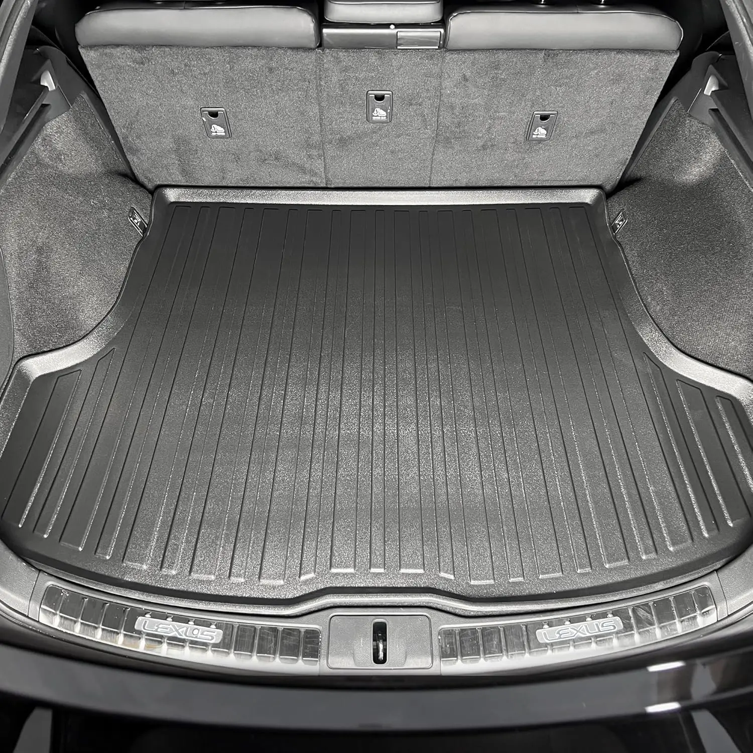 All-Season 100% Protection in Black: Premium TPE Cargo Liner for Vehicles, 2023-2026
All-Season 100% Protection in Black: Premium TPE Cargo Liner for Vehicles, 2023-2026