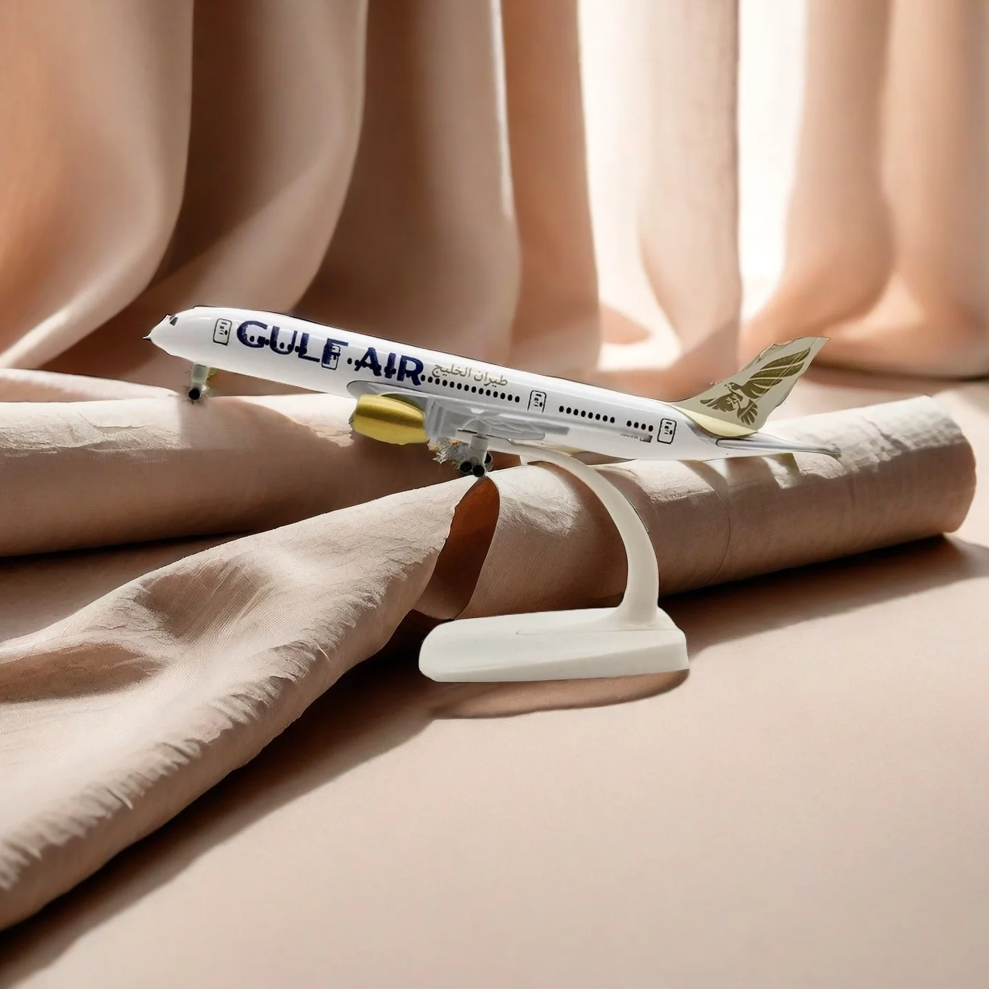 787 20 см B787 Gulf Air Airlines сплав Diecas модель самолета самолет сувенир металлическая игрушка для детей коллекция Декор
787 20 см B787 Gulf Air Airlines сплав Diecas модель самолета самолет сувенир металлическая игрушка для детей коллекция Декор