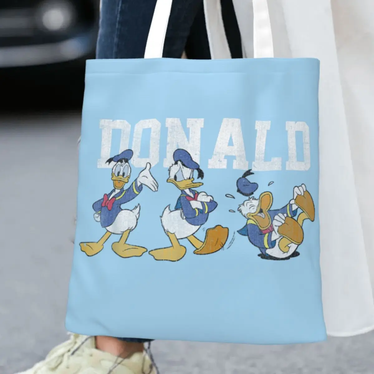 Сумка-шоппер с изображением Микки и его друзей, Дональда Дака, дизайнерская женская сумка через плечо, элегантная полиэстеровая сумка-тоут
Сумка-шоппер с изображением Микки и его друзей, Дональда Дака, дизайнерская женская сумка через плечо, элегантная полиэстеровая сумка-тоут