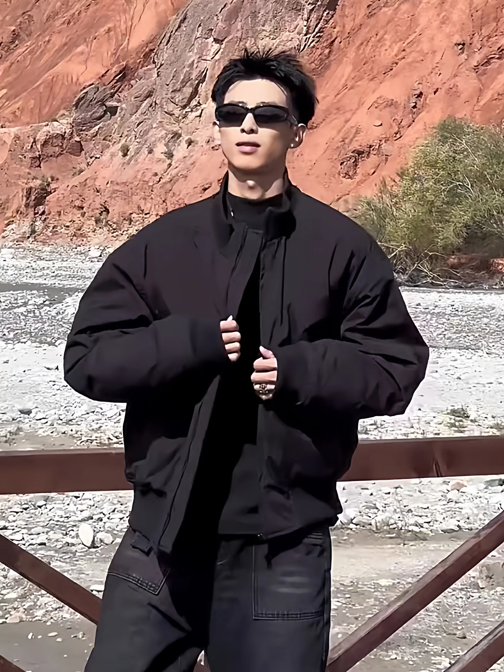 Winter New Sle Men's Pilot Cotton Jaet Stand Collar Quilted Baseball Coat Casual Warm Outerwear Polyester Nylon Fiber
Winter New Sle Men's Pilot Cotton Jaet Stand Collar Quilted Baseball Coat Casual Warm Outerwear Polyester Nylon Fiber