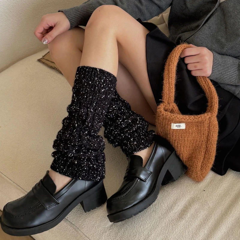 New Autumn and Winter Leg Warmers Acrylic Knitted Warm Foot Cover Korean Fashion Solid Color Long Socks Stockings JK Leg Warmers
New Autumn and Winter Leg Warmers Acrylic Knitted Warm Foot Cover Korean Fashion Solid Color Long Socks Stockings JK Leg Warmers