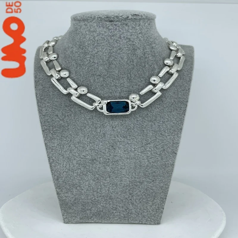 2025 Best Selling Exquisite High Quality UNO DE 50 Fashion Classic 925 Necklace Jewelry Daily Collocation Holiday Romantic Gifts
2025 Best Selling Exquisite High Quality UNO DE 50 Fashion Classic 925 Necklace Jewelry Daily Collocation Holiday Romantic Gifts