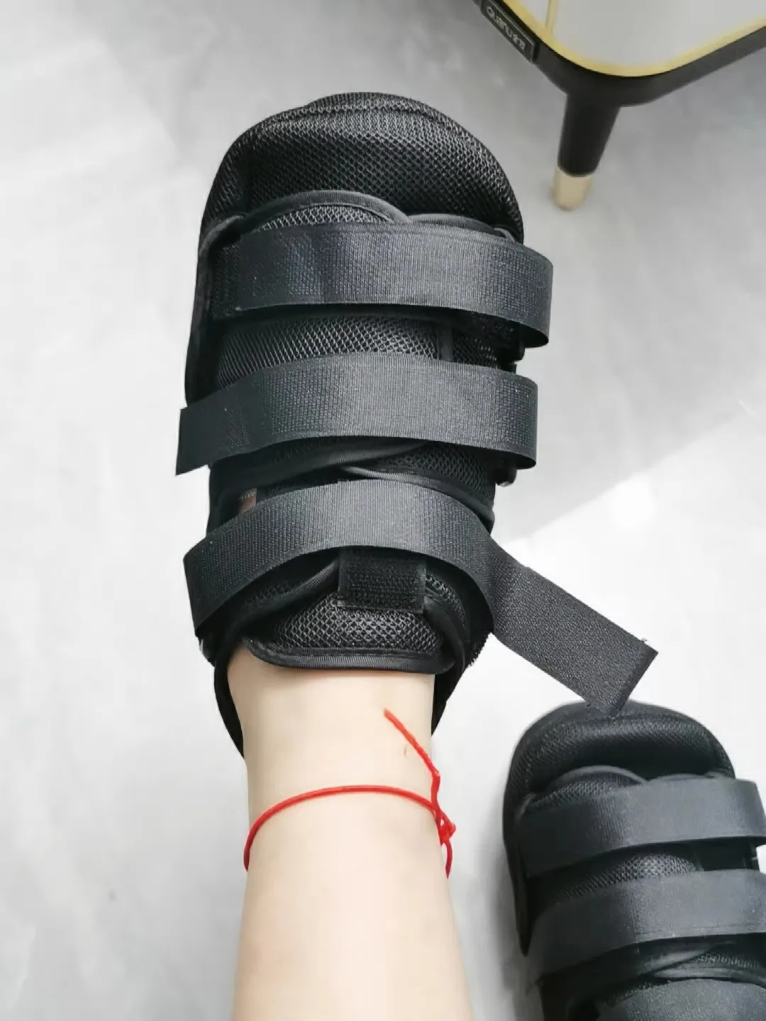 Forefoot Pressure Relief Shoes Walking Boot Front Shoes Fixed Removed Black for Postoperative Teens Women Health Care
Forefoot Pressure Relief Shoes Walking Boot Front Shoes Fixed Removed Black for Postoperative Teens Women Health Care