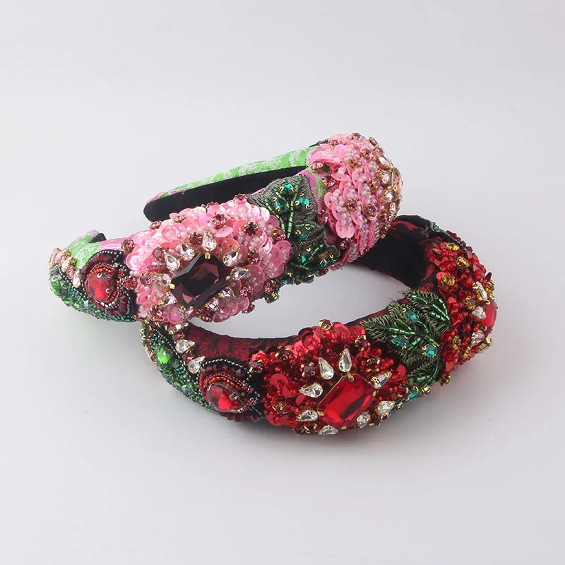 Новая европейская и американская модная повязка на голову с инкрустацией бриллиантами и листьями, женский подарок, аксессуар для волос
Новая европейская и американская модная повязка на голову с инкрустацией бриллиантами и листьями, женский подарок, аксессуар для волос