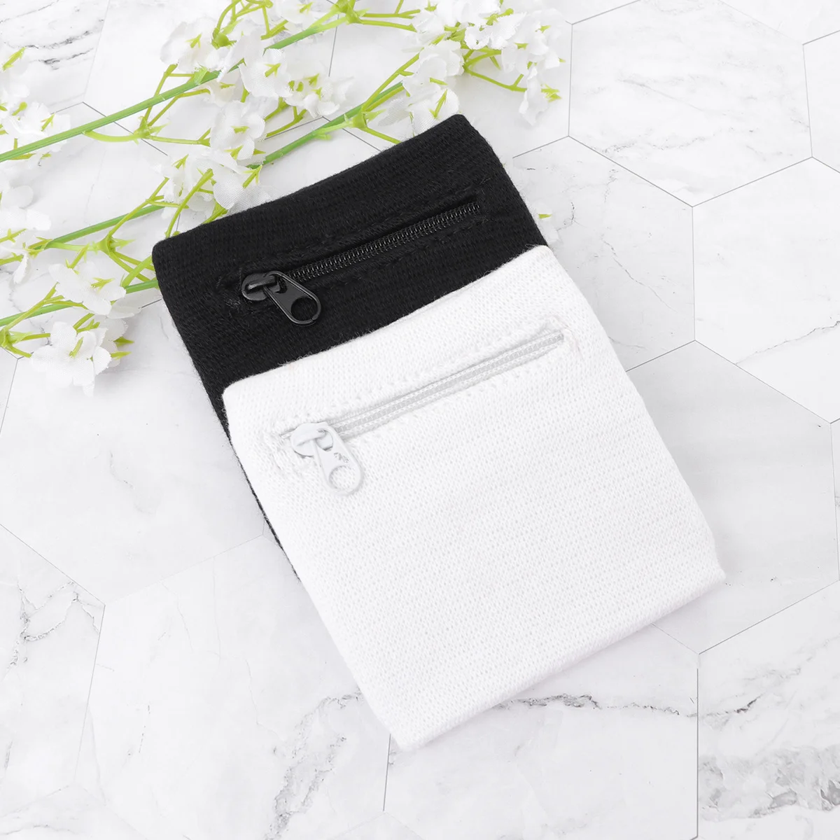 4pcs Sports Wristband Premium Cotton Elastic With Zipper Pocket For Running Cycling Hiking Outdoor Exercise Wrist Wallet Pouch
4pcs Sports Wristband Premium Cotton Elastic With Zipper Pocket For Running Cycling Hiking Outdoor Exercise Wrist Wallet Pouch