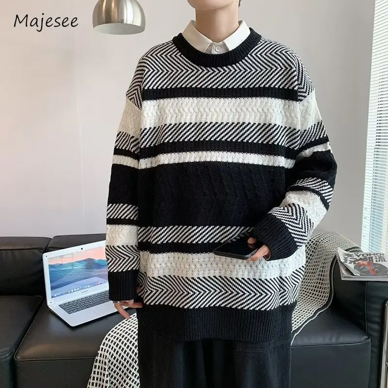 Striped Sweaters Men Autumn Stylish Cozy Panelled College Youthful Prevalent Japanese Style Lounge Wear Harajuku Retro Classic
Striped Sweaters Men Autumn Stylish Cozy Panelled College Youthful Prevalent Japanese Style Lounge Wear Harajuku Retro Classic