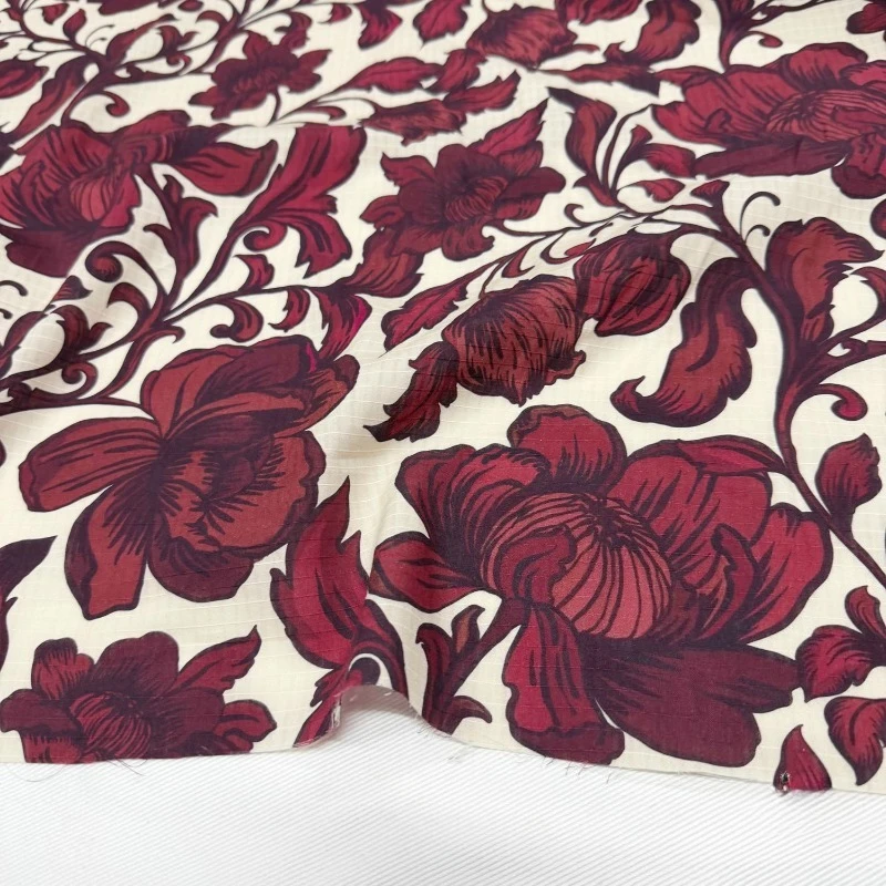 100% Cotton Fabric Red Print Damask Vintage Elegant Skin Friendly Comfortable Spring Summer Women Dress Skirt Sewing Fabrics
100% Cotton Fabric Red Print Damask Vintage Elegant Skin Friendly Comfortable Spring Summer Women Dress Skirt Sewing Fabrics