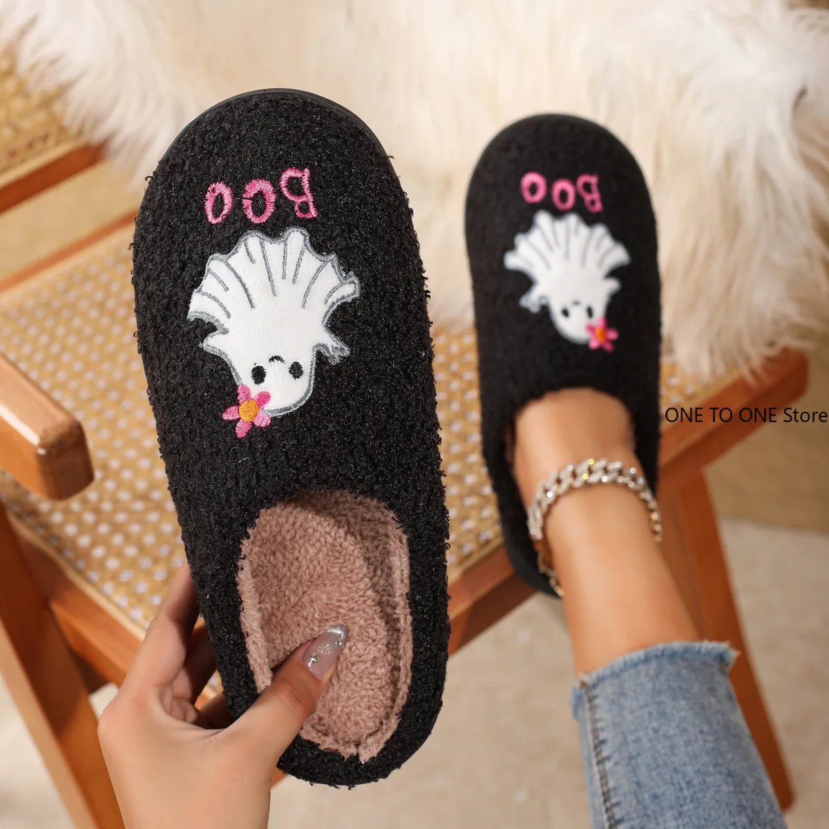 Christmas Women Slippers Cute Gingerbread Winter Warm Slides Couple Houseshoes Men Bedroom Flat Soft Sole Home Shoes Drop shipp
Christmas Women Slippers Cute Gingerbread Winter Warm Slides Couple Houseshoes Men Bedroom Flat Soft Sole Home Shoes Drop shipp