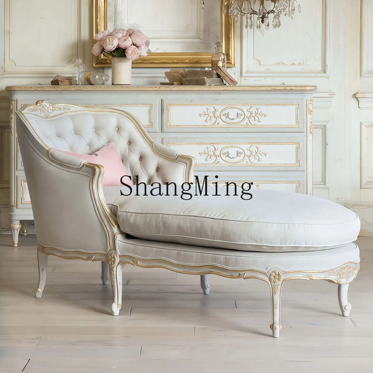 CL vintage solid wood chaise longue, gilded carved beauty couch, bedroom, B&B, living room, photo studio, sofa and lounge chair
CL vintage solid wood chaise longue, gilded carved beauty couch, bedroom, B&B, living room, photo studio, sofa and lounge chair