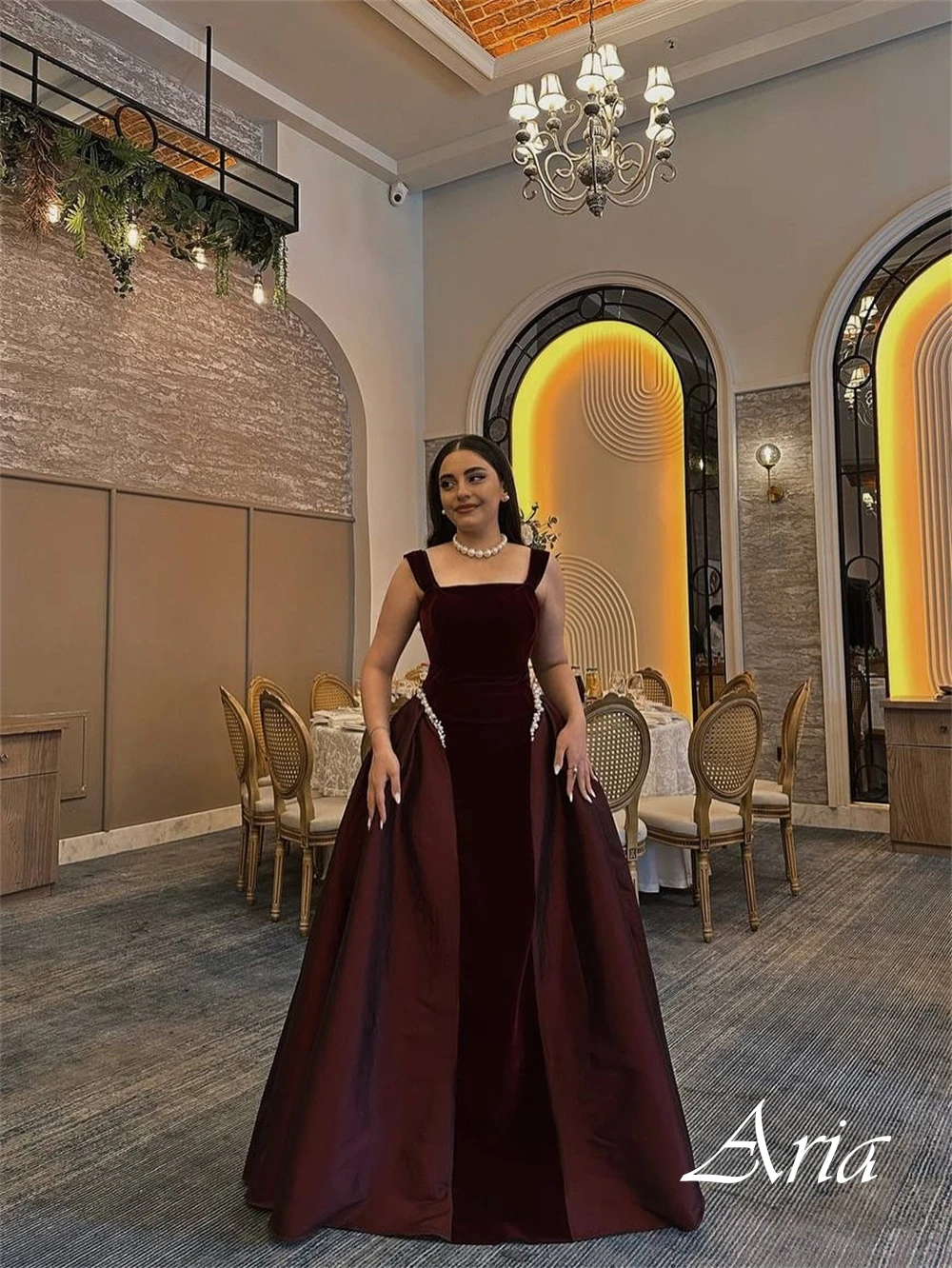 Customized Square Collar Spaghetti Straps Evening Dress A-Line Floor Length Exquisite Spaghetti Straps Red Ruched Prom Dress
Customized Square Collar Spaghetti Straps Evening Dress A-Line Floor Length Exquisite Spaghetti Straps Red Ruched Prom Dress