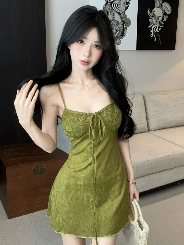 Pure Desire Spicy Lace Patchwork Halter Neck Strap Dress Women's Spring Summer Vacation Slimming A-Line Short Skirt
Pure Desire Spicy Lace Patchwork Halter Neck Strap Dress Women's Spring Summer Vacation Slimming A-Line Short Skirt