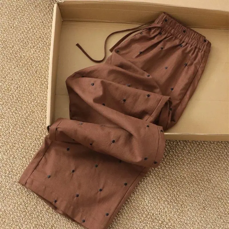 plus Size Women's Casual Cotton Linen Straight Leg Wide Leg Pants High Waist Comfortable Summer New Style Artistic Commute
plus Size Women's Casual Cotton Linen Straight Leg Wide Leg Pants High Waist Comfortable Summer New Style Artistic Commute