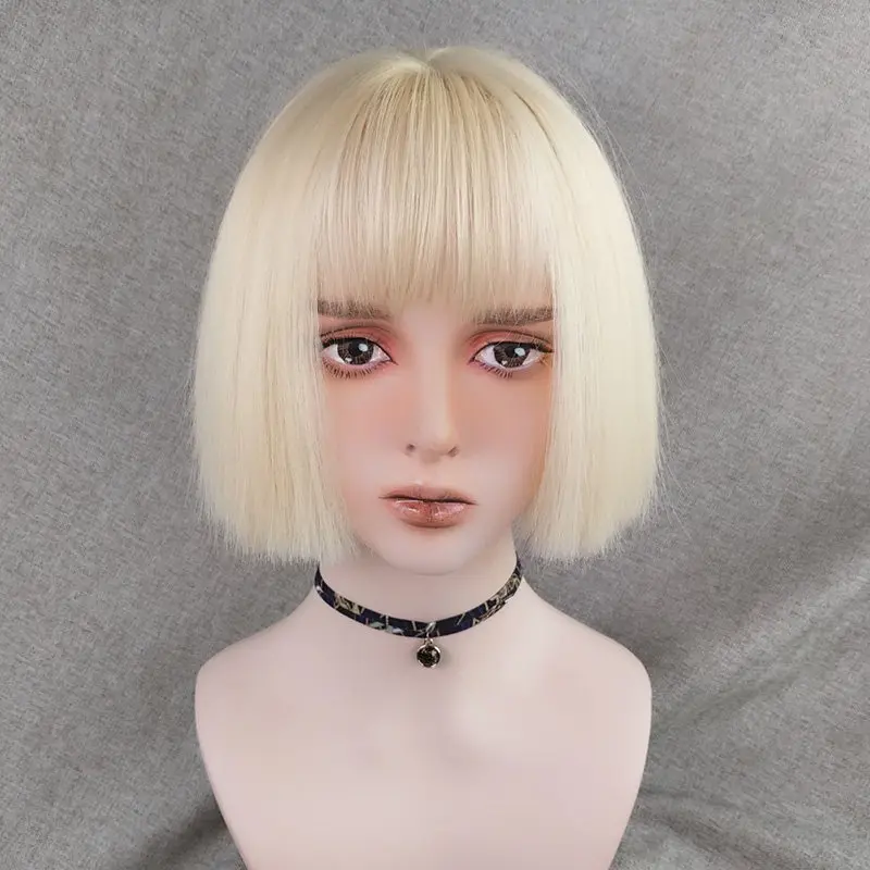 Platinum one-size-fits-all wig short hair female European and American light color trendy cool BOBO Bobo head short straight hai
Platinum one-size-fits-all wig short hair female European and American light color trendy cool BOBO Bobo head short straight hai
