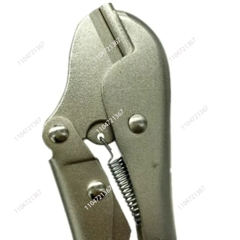 Refrigerator maintenance tools, sealing pliers, copper-aluminum-iron pipe, strong pliers1pcs
Refrigerator maintenance tools, sealing pliers, copper-aluminum-iron pipe, strong pliers1pcs