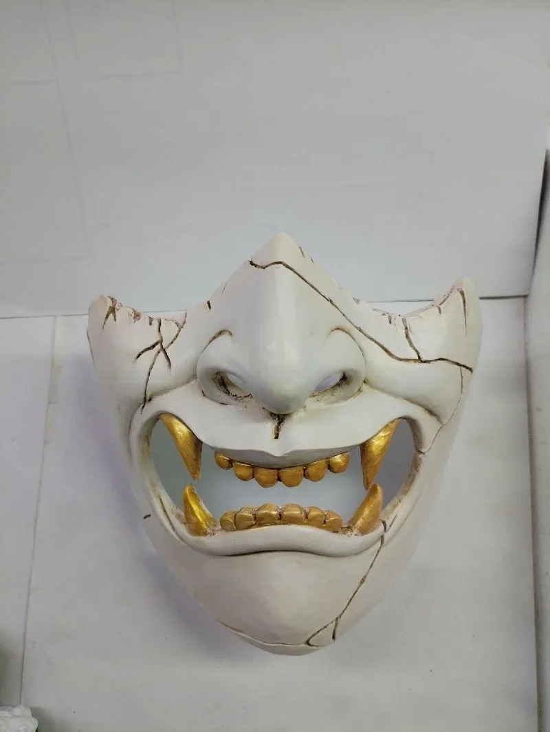 Japanese Samurai Mask Atsu Ghost of Tsushima Mask Masquerade Cosplay Party Fancy Dress Mask
Japanese Samurai Mask Atsu Ghost of Tsushima Mask Masquerade Cosplay Party Fancy Dress Mask