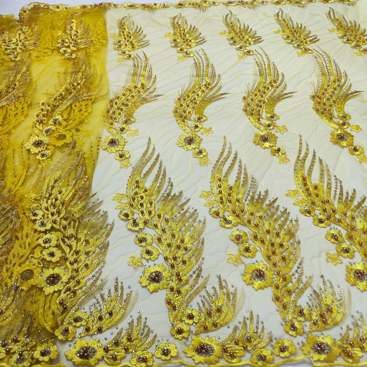 Classical Yellow Beaded French Tulle Lace Fabric 2023 High Quality Stones African Lace Fabric For Wedding Party Dress KYT2301
Classical Yellow Beaded French Tulle Lace Fabric 2023 High Quality Stones African Lace Fabric For Wedding Party Dress KYT2301