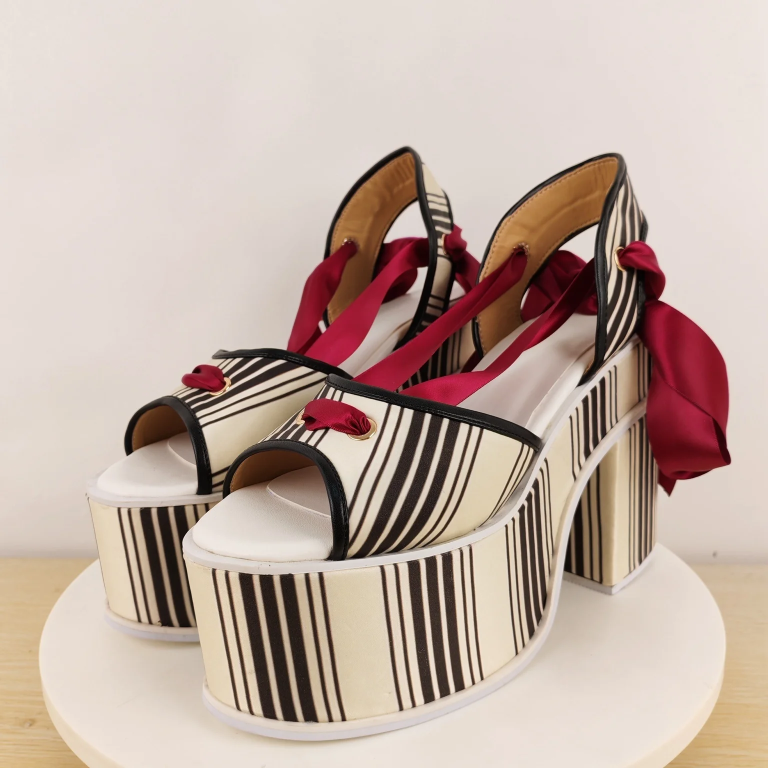 Women's Striped Canvas Chunky Heel Platform Sandals Red Satin Bow & Ankle Tie for Retro Lolita & Unique Fashion Statements
Women's Striped Canvas Chunky Heel Platform Sandals Red Satin Bow & Ankle Tie for Retro Lolita & Unique Fashion Statements