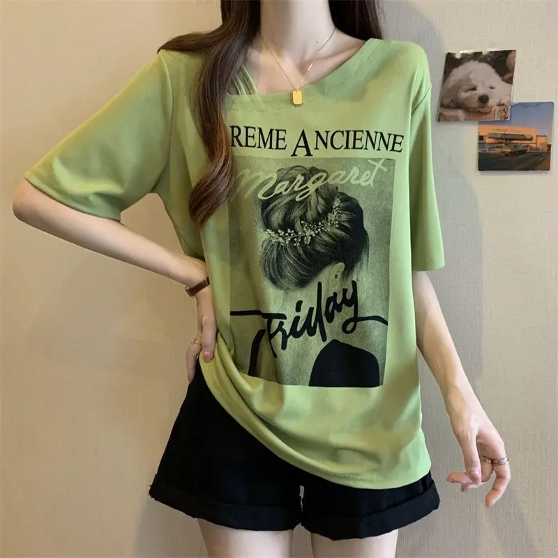 Summer Large-size Women's Clothing Explosive Loose and Thin American letter-printed diagonal collar short-sleeved t-shirt
Summer Large-size Women's Clothing Explosive Loose and Thin American letter-printed diagonal collar short-sleeved t-shirt