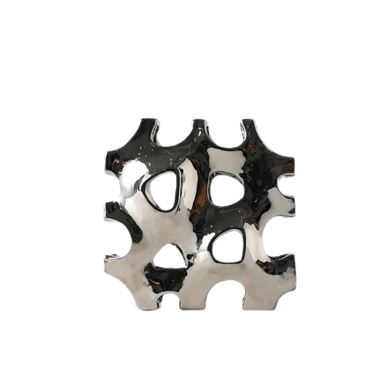 Simple special-shaped ceramic vase ornament
Simple special-shaped ceramic vase ornament