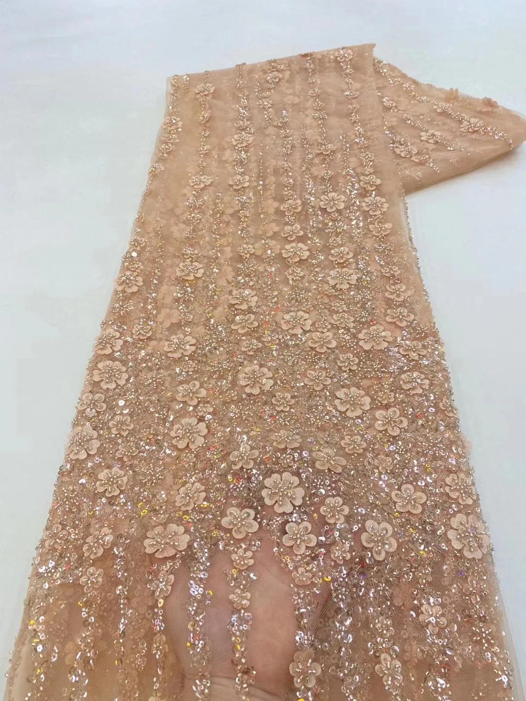 High Quality Elegant French Mesh Embroidery Tulle 3D Flower Fabric African Nigerian Lace Fabric for Wedding Party Dress HXZ5528
High Quality Elegant French Mesh Embroidery Tulle 3D Flower Fabric African Nigerian Lace Fabric for Wedding Party Dress HXZ5528