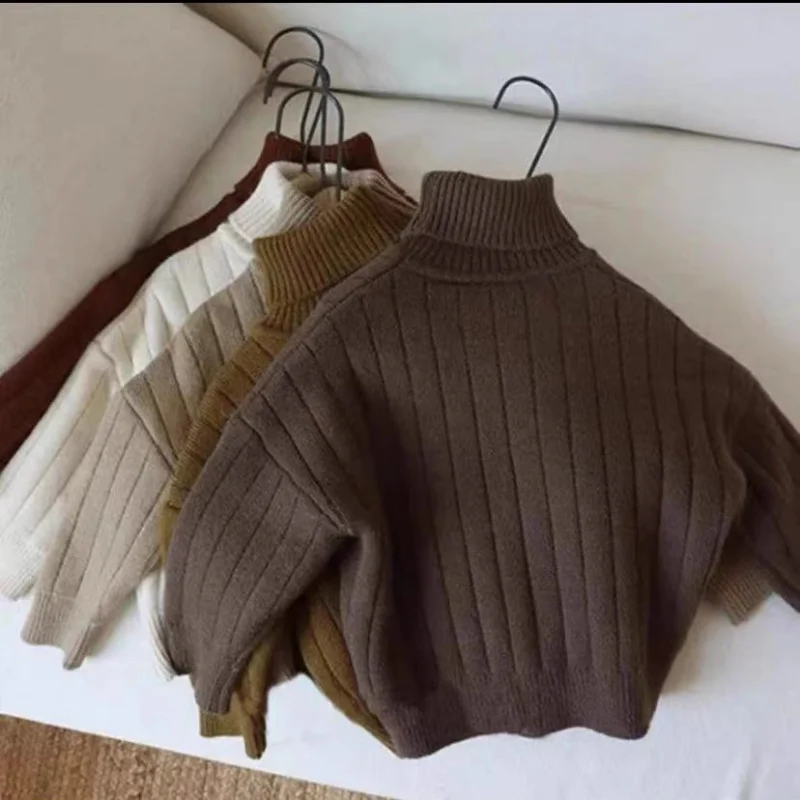 01-Korean Children's Autumn Winter One-piece Fleece Warm Boys and Girls Knitted Sweater Autumn Winter Baby High-neck Base Shirt
01-Korean Children's Autumn Winter One-piece Fleece Warm Boys and Girls Knitted Sweater Autumn Winter Baby High-neck Base Shirt