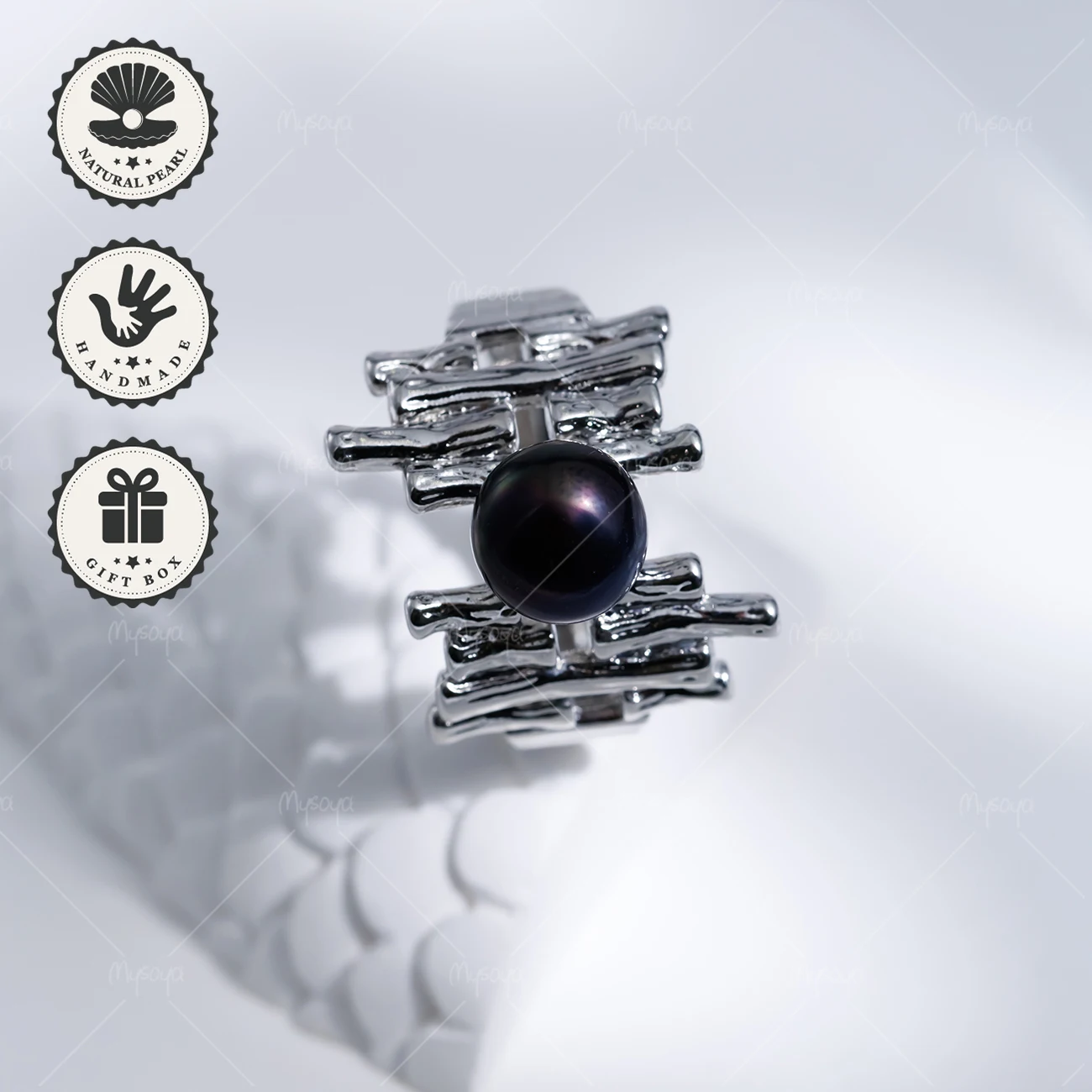 Кольцо MYSOYA с черным пресноводным жемчугом 8-9 мм, серебристый нерегулярный геометрический дизайн, в подарочной коробке, подарок на день рождения, подарок на День святого Валентина
Кольцо MYSOYA с черным пресноводным жемчугом 8-9 мм, серебристый нерегулярный геометрический дизайн, в подарочной коробке, подарок на день рождения, подарок на День святого Валентина
