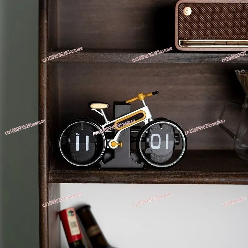 Bicycle Page Clock Home Desktop Decorative Table Clock
Bicycle Page Clock Home Desktop Decorative Table Clock