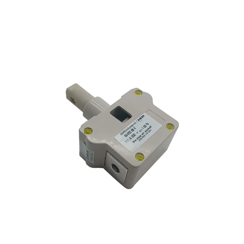 Applicable To High Quality 7915498500 7915498510 Scram Switch For Linde Forklift Accessories Original Part
Applicable To High Quality 7915498500 7915498510 Scram Switch For Linde Forklift Accessories Original Part