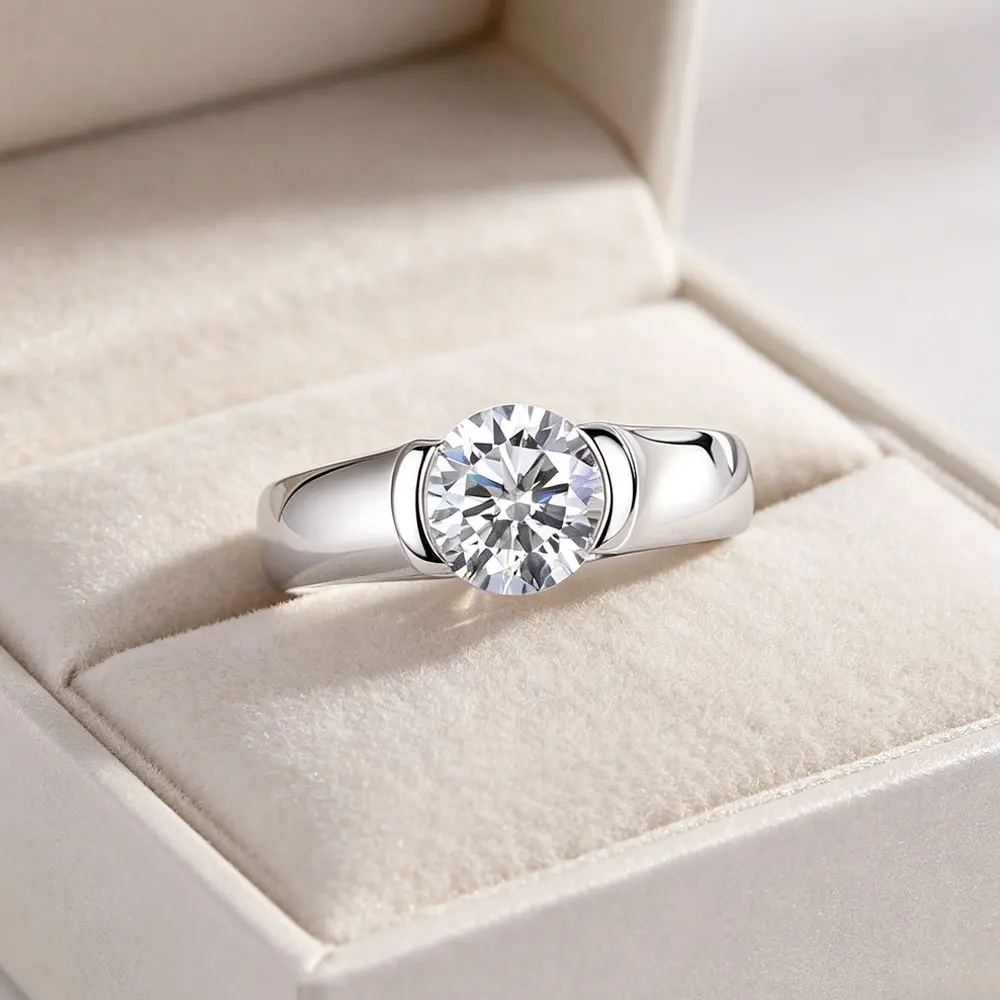 LYEE CYEE 925 sterling silver Round Cut Moissanite Ring Brilliant Shining Band Fashion Wedding Band Gift Valentine's Day gift
LYEE CYEE 925 sterling silver Round Cut Moissanite Ring Brilliant Shining Band Fashion Wedding Band Gift Valentine's Day gift