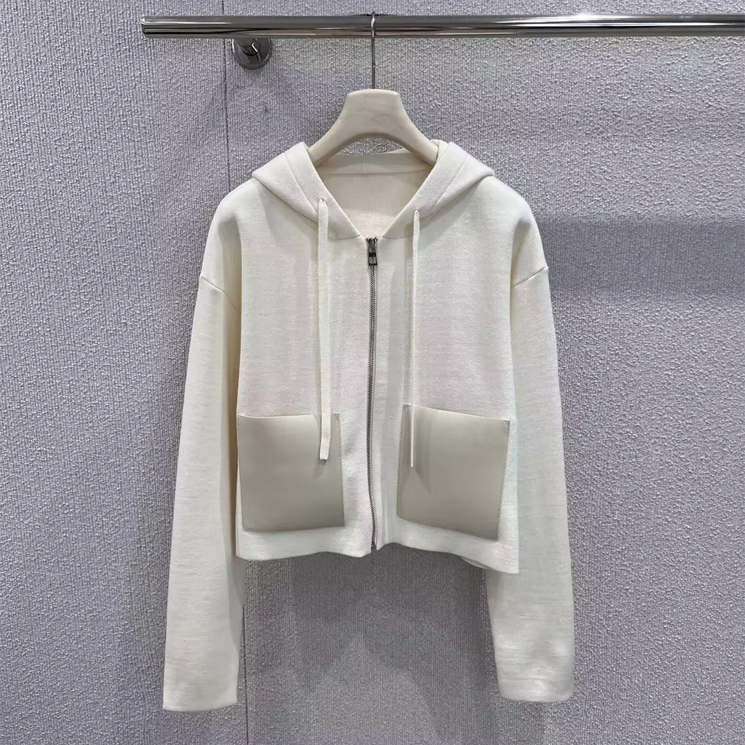 New Autumn Winter Cute Knitted Cardigans Women 98% Wool Yarn Hooded Long Sleeve Zipper Sheepskin Leather Pockets Casual Sweater
New Autumn Winter Cute Knitted Cardigans Women 98% Wool Yarn Hooded Long Sleeve Zipper Sheepskin Leather Pockets Casual Sweater