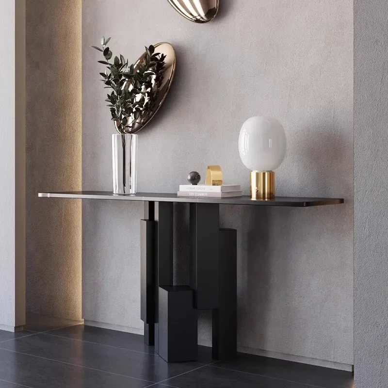 LH entry is opposite the door, the entrance table is light luxury, the entrance table is against
LH entry is opposite the door, the entrance table is light luxury, the entrance table is against