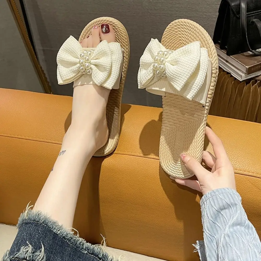 All Match Pearl Bow Flats Slippers Anti Slip PVC Beach Wear Slippers Shoes Sweet Slippers for Women Beach
All Match Pearl Bow Flats Slippers Anti Slip PVC Beach Wear Slippers Shoes Sweet Slippers for Women Beach